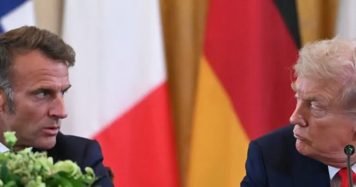 Макрон закликає до посилення санкцій проти росії у разі відсутності кроків до миру