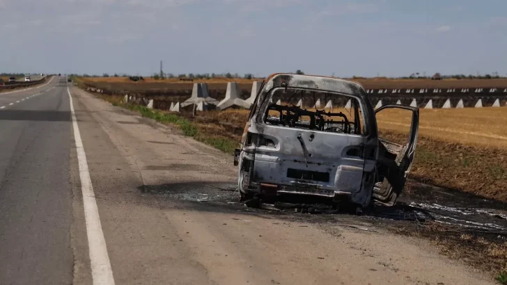 росія продовжує обстріли траси Херсон – Миколаїв: військові попереджають про загрозу для цивільних