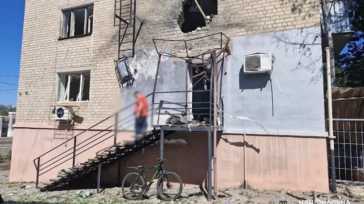 Російські обстріли Дніпропетровщини: поранені діти, жінки та зруйновані десятки будівель