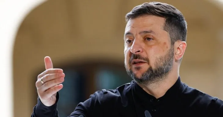 Зеленський прокоментував пропозицію путіна щодо зустрічі в москві