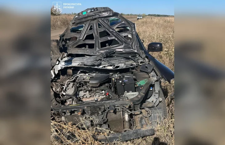 Російський дрон «Молнія» атакував авто на Харківщині: троє цивільних поранені