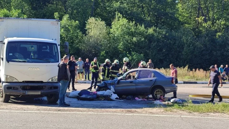 ДБР розслідує смертельну аварію з військовим на Харківщині: загинула подружня пара