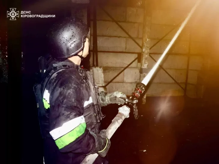 Внаслідок обстрілу рф Кропивницький і десятки сіл області залишилися без світла