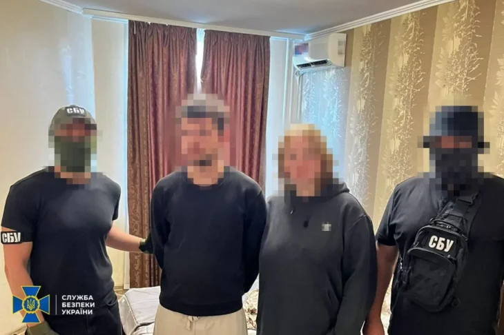 СБУ затримала подружжя агентів рф, які встановлювали відеопастки для коригування атак