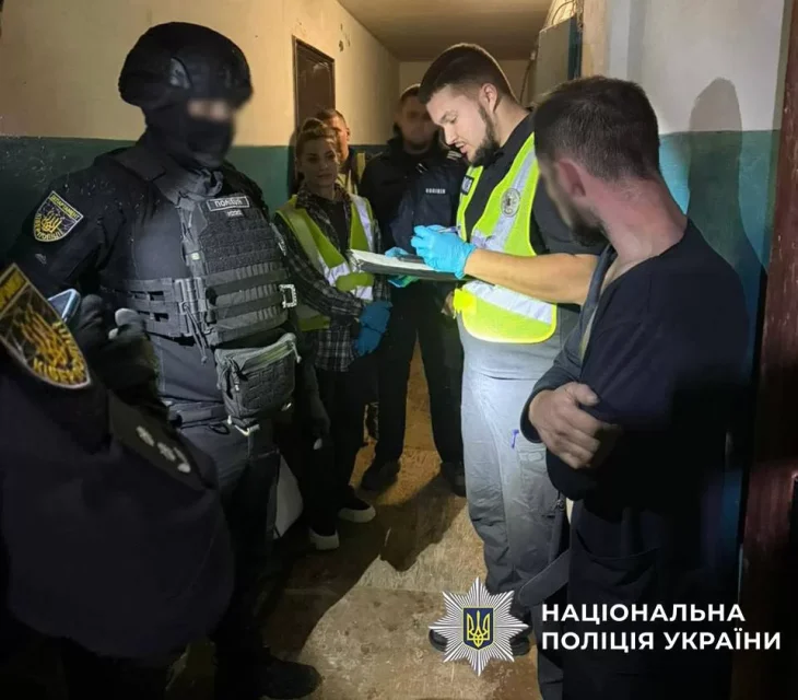 У Києві затримали чоловіка за зйомку порнографії з семирічною дівчинкою: подробиці справи