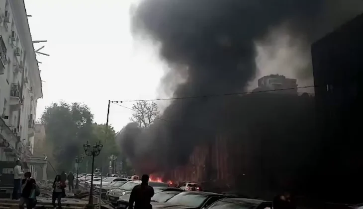 У Дніпрі внаслідок атаки дронів постраждали 12 людей, один у важкому стані