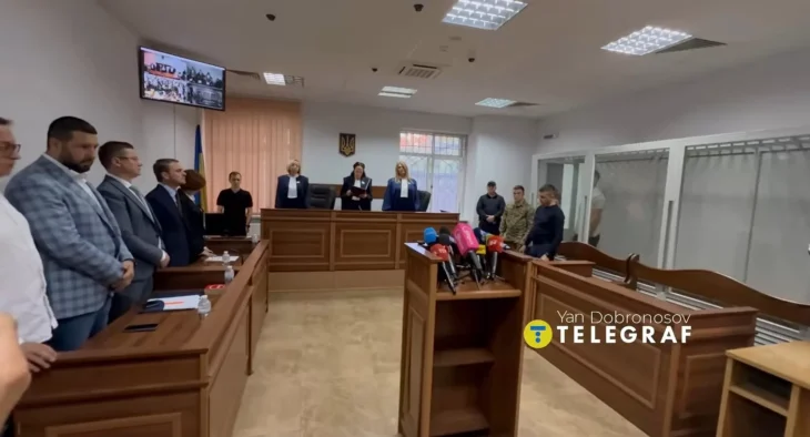 Суд у Києві засудив Артема Косова до довічного ув’язнення за вбивство підлітка на фунікулері