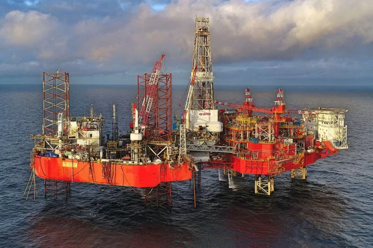 Російські винищувачі порушили зону безпеки польської платформи Petrobaltic у Балтійському морі