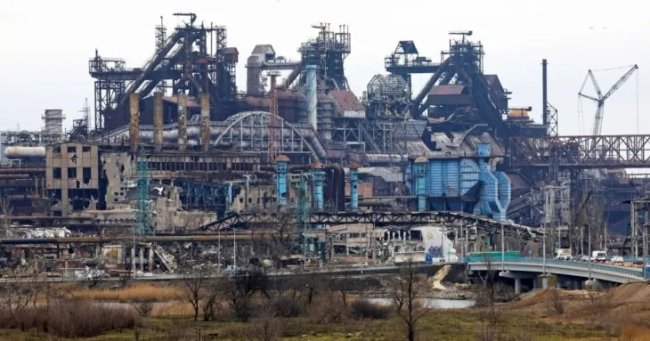 Чи зможе росія відновити зруйновані металургійні заводи Маріуполя