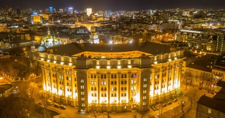 Київ визначив критерії для спрощеного набуття громадянства іноземцями