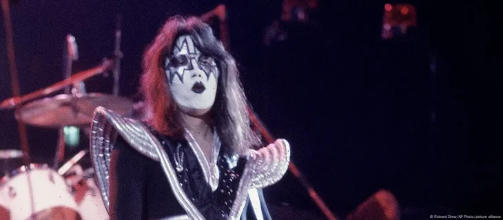 Помер Ейс Фрейлі — оригінальний гітарист і співзасновник гурту Kiss