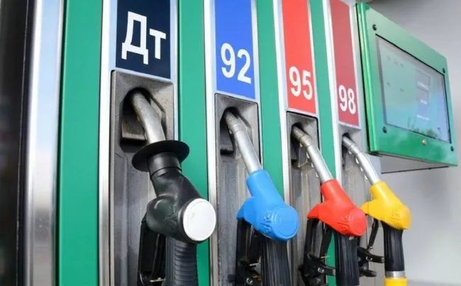 ОККО та WOG підвищили ціни на дизельне пальне: актуальні тарифи на АЗС