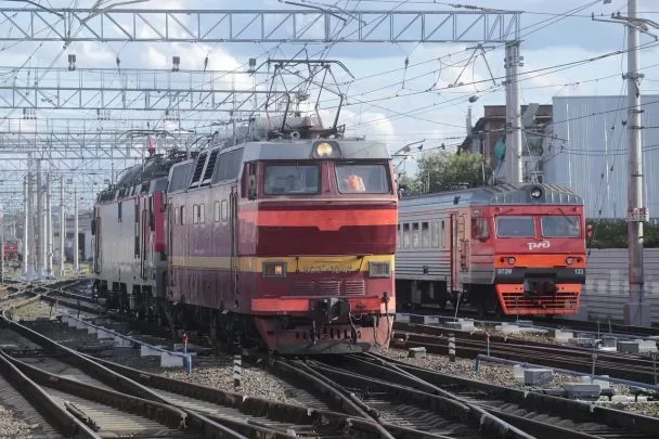 У Ленінградській області рф вибухом пошкодили залізницю з військовим вантажем