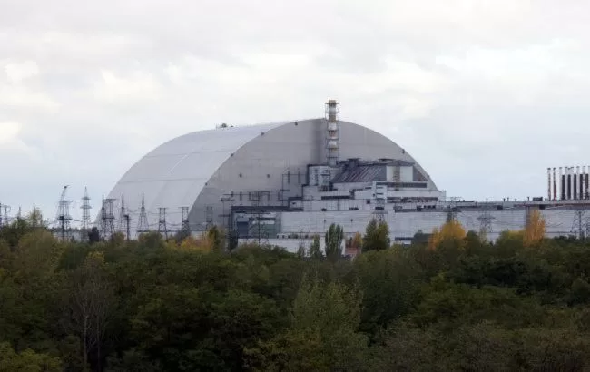 Саркофаг ЧАЕС працює на дизель-генераторах після удару по підстанції Славутич