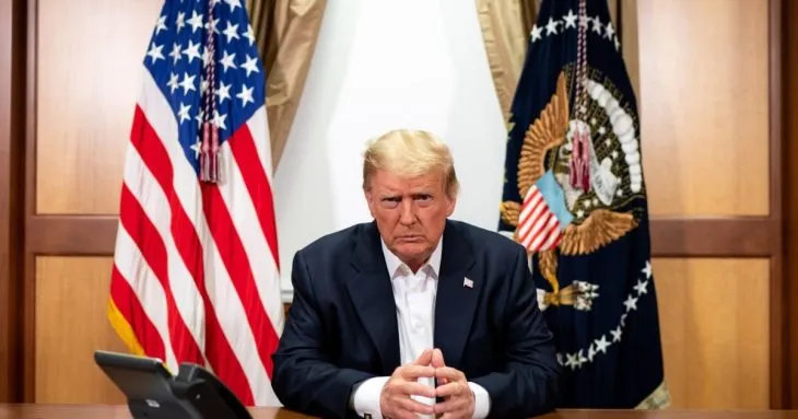 Трамп почав тривалу телефонну розмову з путіним напередодні зустрічі із Зеленським
