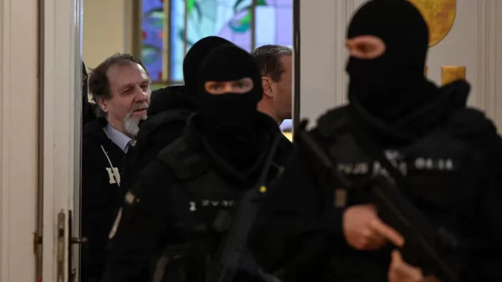 Нападника на прем’єра Словаччини Роберта Фіцо засудили до 21 року ув’язнення за тероризм