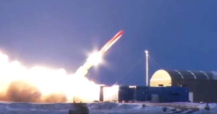 росія випробувала крилату ракету «Буревестник» з ядерним двигуном на 14 тисяч км