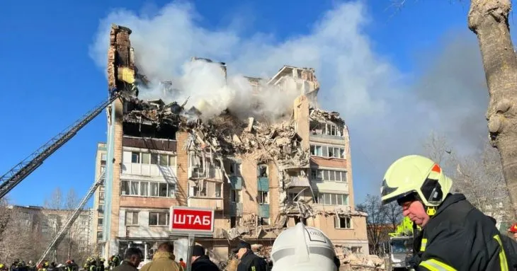 У Тернополі кількість загиблих після ракетного удару зросла до 25 осіб, серед них троє дітей