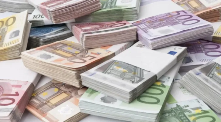 Курс валют у банках та обмінниках України: актуальні дані на 19 листопада