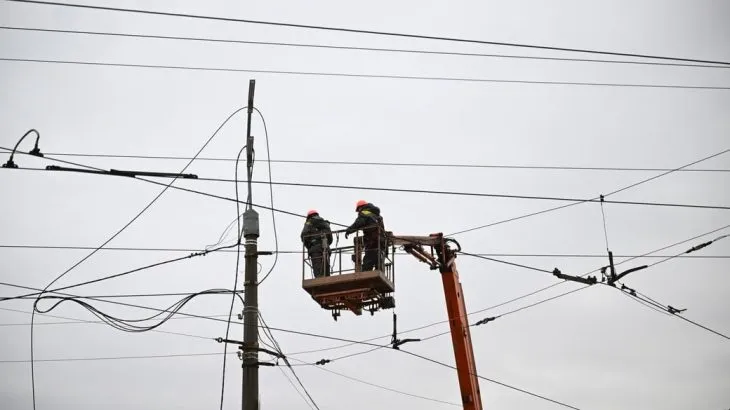 У Сумській області російський дрон атакував енергооб’єкт і поранив електромонтера