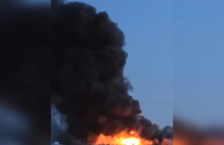 Масована атака дронами та ракетами по Україні: вибухи в багатьох областях