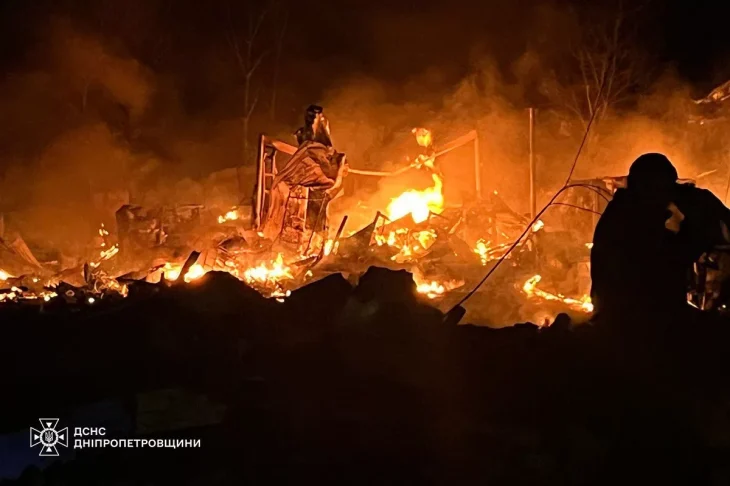 Російські війська завдали ударів по Дніпропетровщині: загиблі, поранені та руйнування