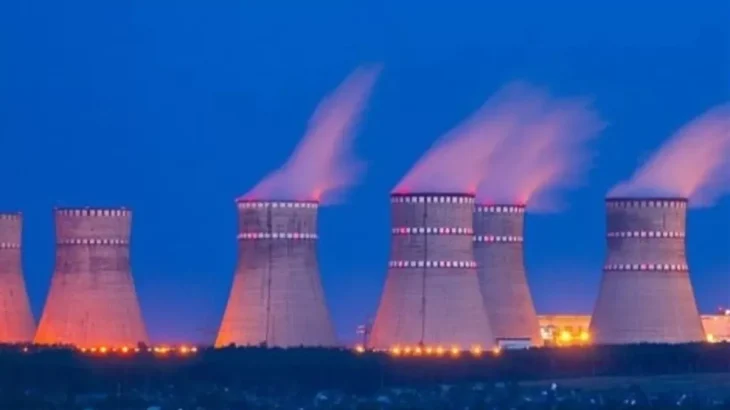 Українські атомні електростанції скоротили генерацію електроенергії через масовану атаку рф