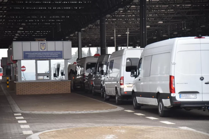 Інтенсивний пасажиропотік на кордоні України: ситуація у свята та прогнози