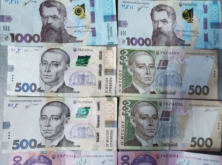 Українці рідше беруть мікрокредити, але зростає середній розмір позики та заборгованість