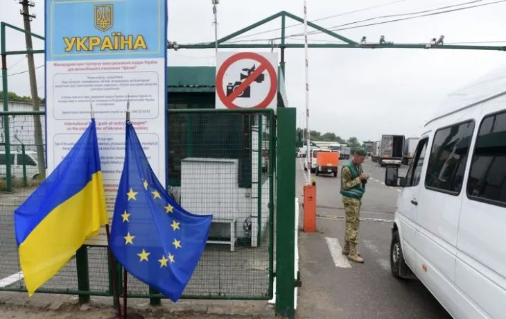 Стан черг на кордоні України перед Новим роком: найзавантаженіші та вільні пункти пропуску