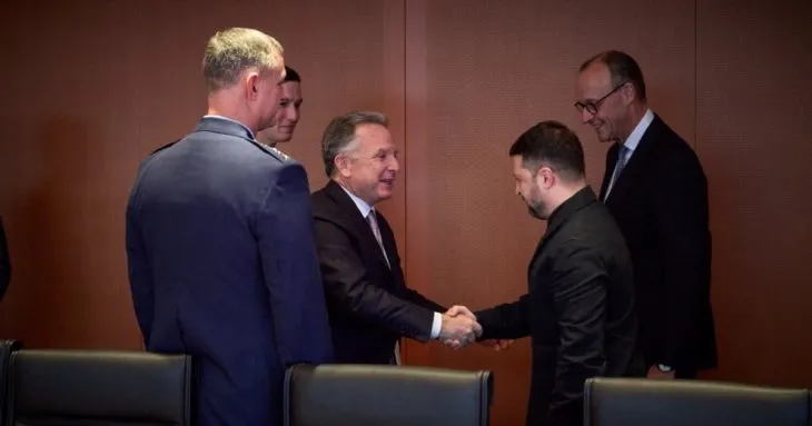 Зустріч Зеленського з американською делегацією стартувала в Берліні