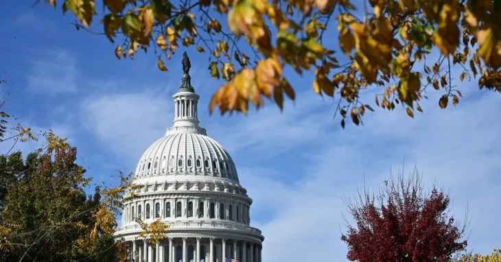 Конгрес США схвалив оборонний бюджет із 800 млрд доларів допомоги Україні на два роки