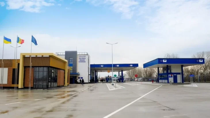 Молдова тимчасово закрила два пункти пропуску на кордоні з Україною через атаку дронів на Одещині