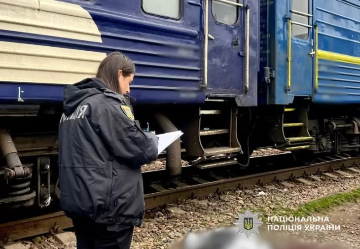 Жінка загинула під колесами потяга на залізничній станції в Одесі