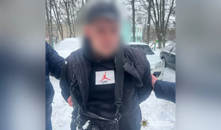 У Харкові чоловік відкрив стрілянину по військовому під час перевірки документів