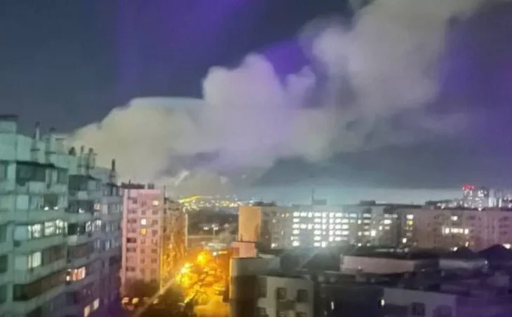 Нічна атака дронів на росію: вибухи під москвою та знеструмлення у бєлгороді