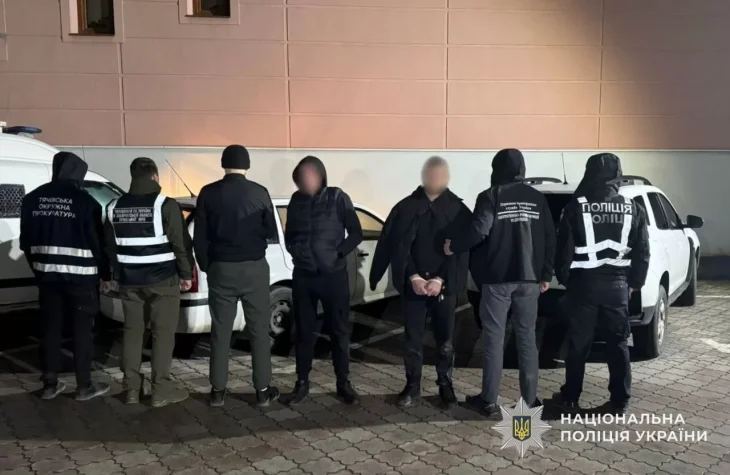 На Закарпатті затримали організаторів незаконного переправлення людей до Румунії за $8 тисяч