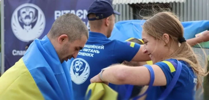Звільнені з російського полону цивільні українці отримають допомогу 50 тисяч гривень