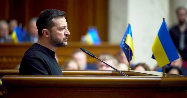 Зеленський запропонував Раді продовжити воєнний стан та загальну мобілізацію