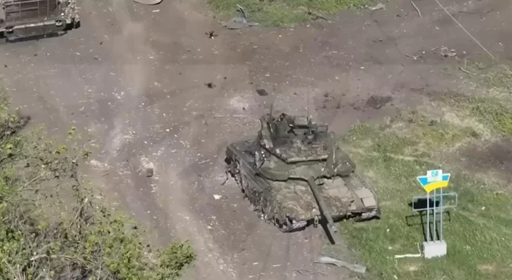 росія впроваджує нову танкову тактику у відповідь на дронову війну в Україні