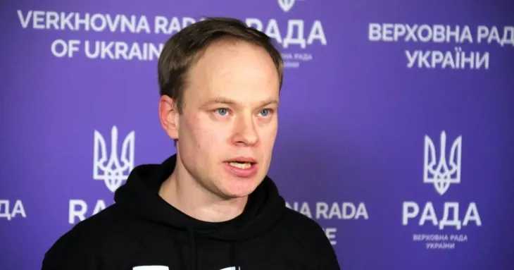 Поліція розслідує можливе стеження та поширення даних журналістів у справі «Мідас»