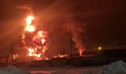 Сили оборони України завдали удару по нафтобазі та пунктам управління БпЛА у росії