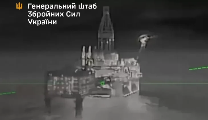 Сили оборони України завдали ударів по бурових платформах “Лукойлу” в Каспійському морі та ЗРК “Бук-М3”