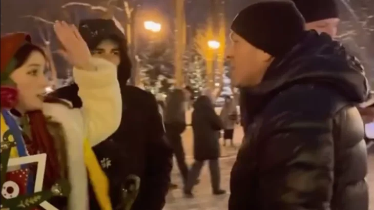 Конфлікт у Харкові: волонтерів-щедрувальників видворили з саду Шевченка