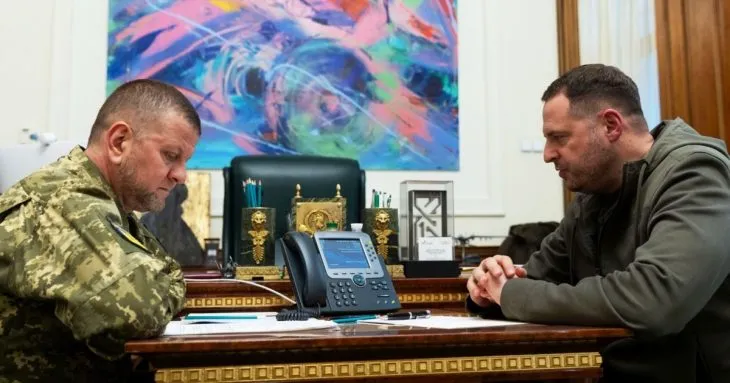 Залужний телефонував Єрмаку після спроби обшуку СБУ у 2022 році