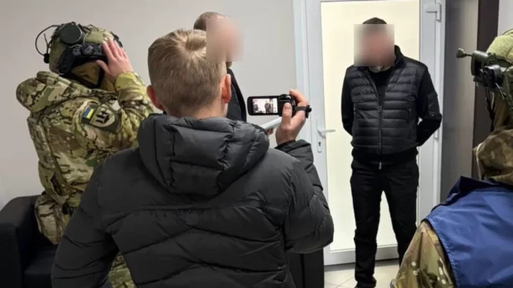 Командувача логістики Повітряних сил і начальника УСБУ викрили на корупції