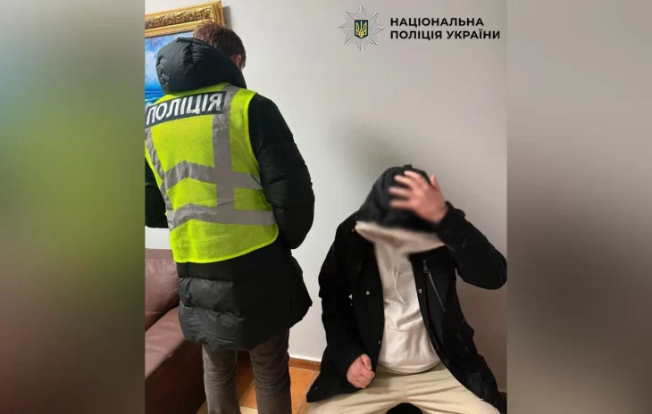 У Києві підприємець підозрюється в розбещенні трьох школярок