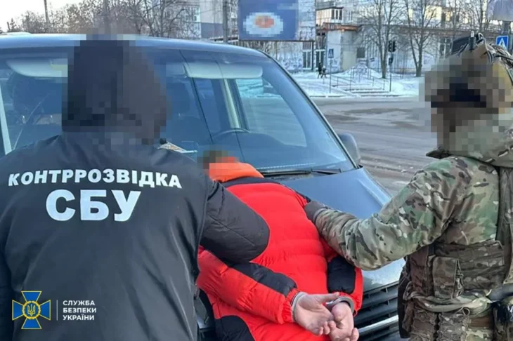 СБУ затримала дезертира, який готував теракт біля кафе в Кропивницькому