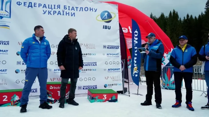 Українські біатлоністи отримали срібні медалі чемпіонату світу 2011