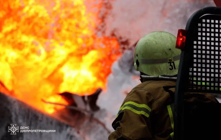 У Кривому Розі внаслідок атаки БпЛА поранено двоє людей